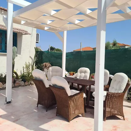 Cactus Living Apartament Ialysos (Rhodes)